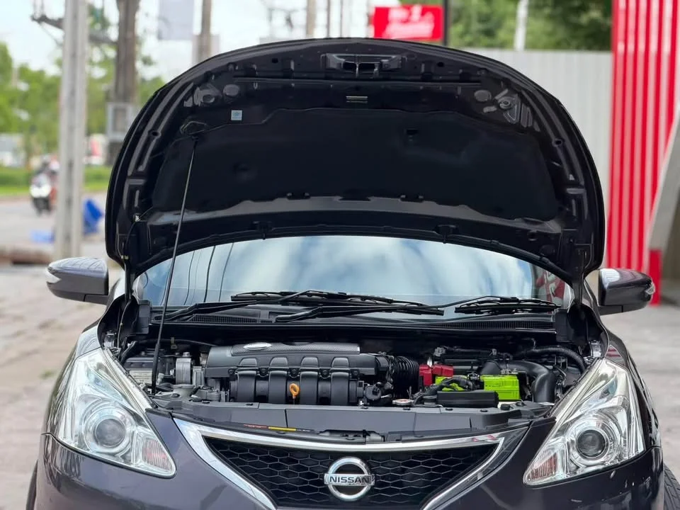 2013 Nissan Pulsar C13 3