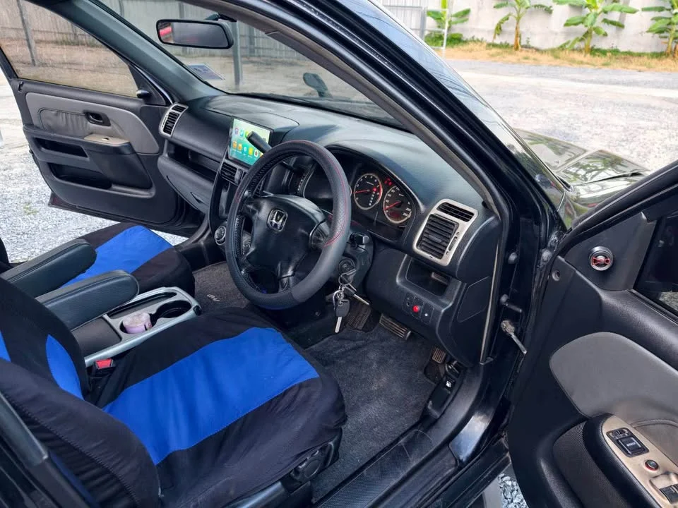 2003 Honda CR-V II 2