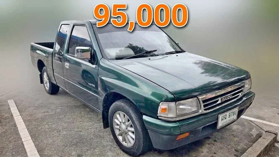 1996 Isuzu TFR III 2