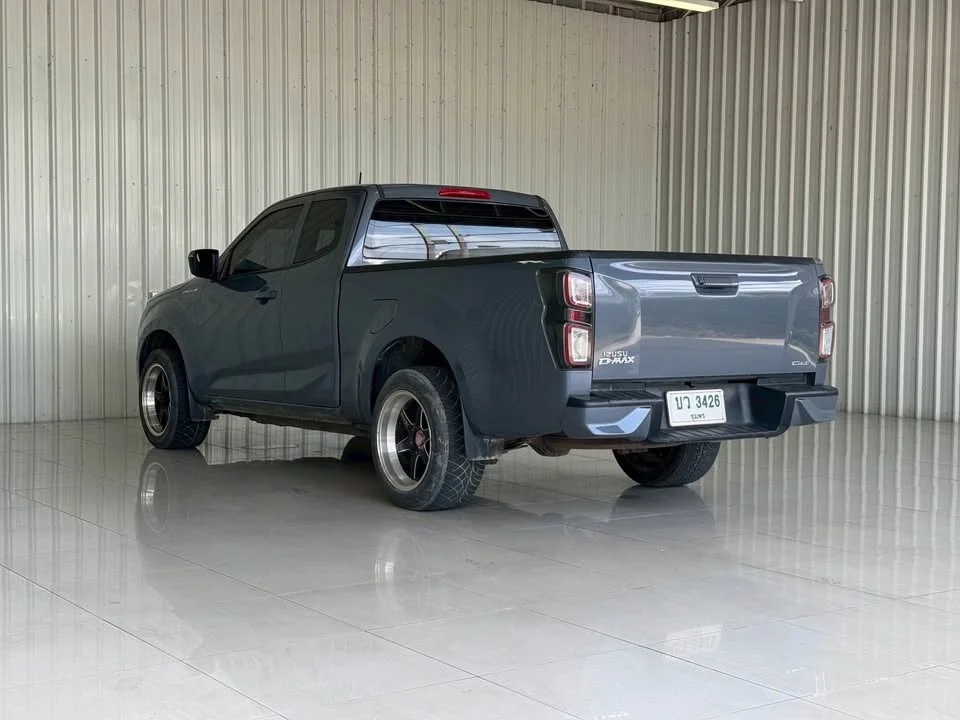2023 Isuzu D-Max III (RG) 3