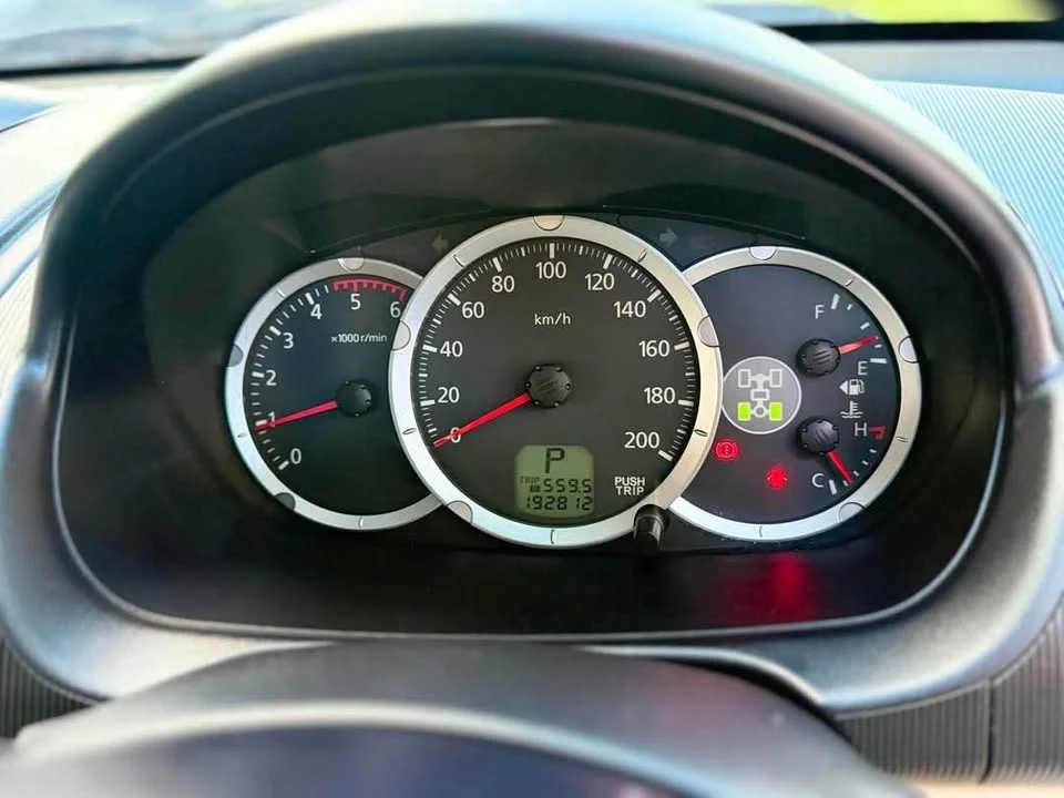 2011 Mitsubishi Pajero Sport II 2