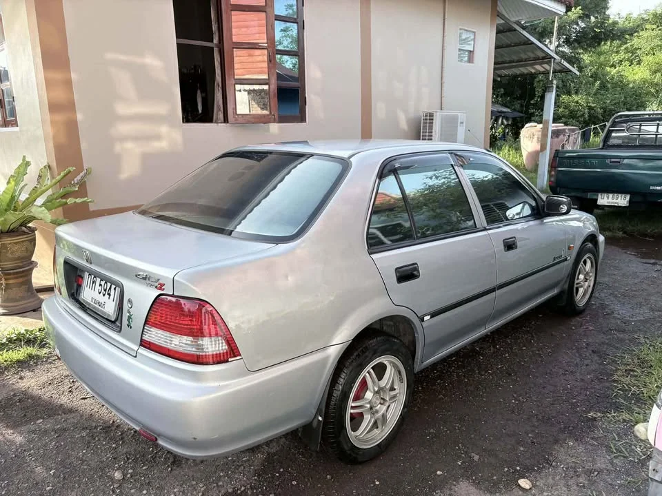 2000 Honda City III 2