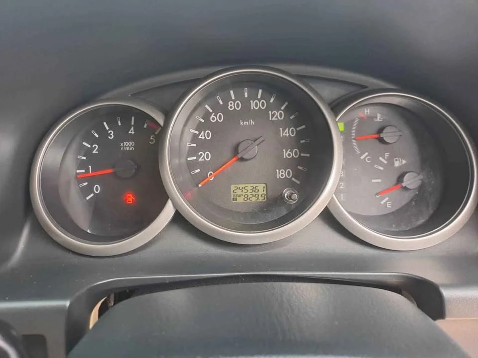 2012 Ford Everest I 3