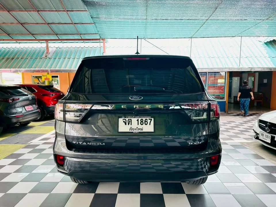 2023 Ford Everest III 3