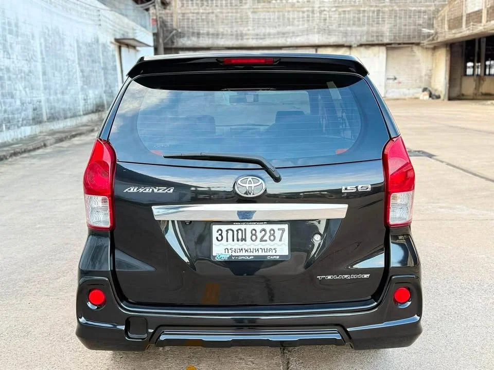 2014 Toyota Avanza II 2