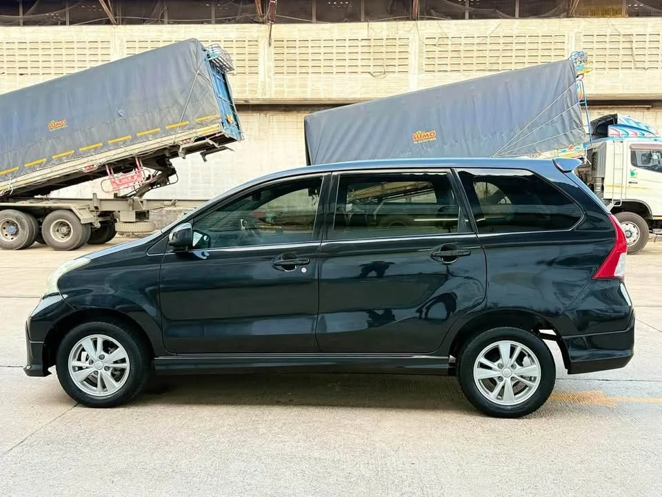 2014 Toyota Avanza II 3