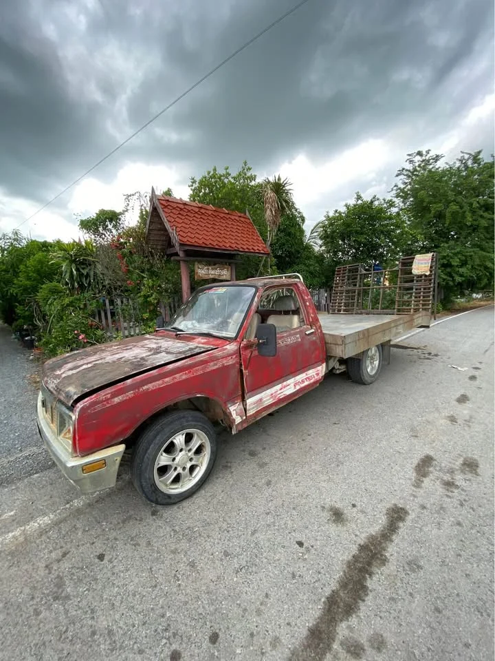 1990 Isuzu Faster KB II 3