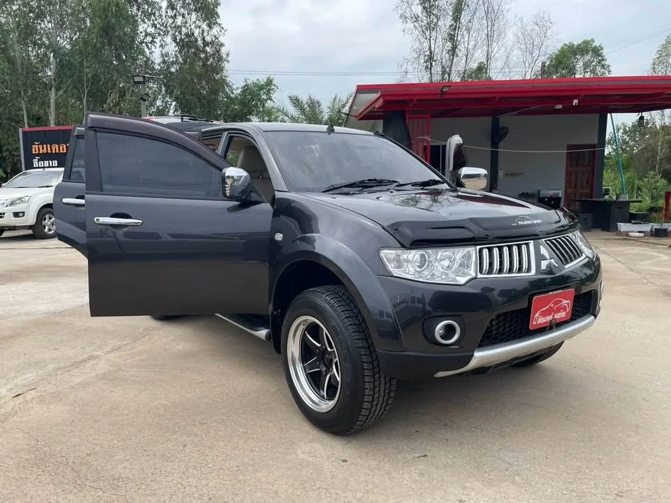 2009 Mitsubishi Pajero Sport II 3