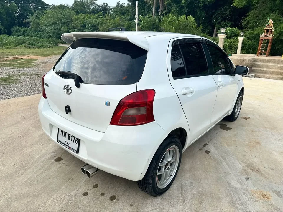2008 Toyota Yaris II 3