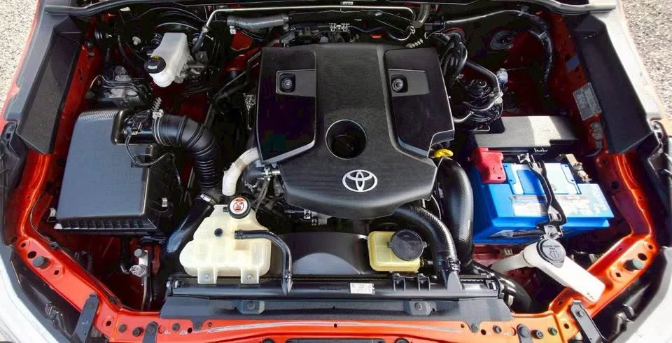 2016 Toyota Hilux VIII 3