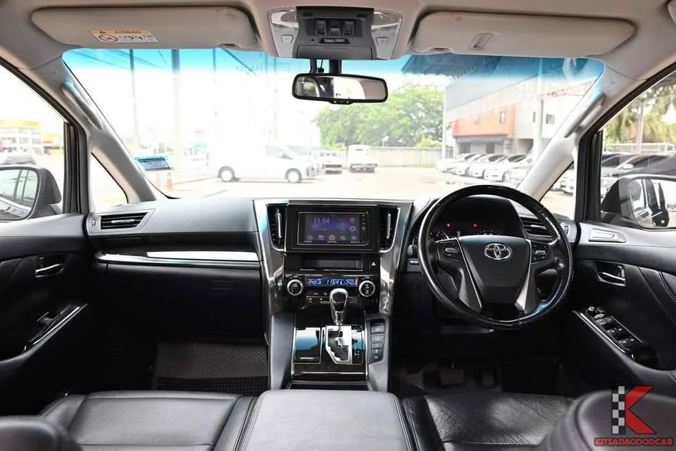 2017 Toyota Alphard, Vellfire III (AH30) 3