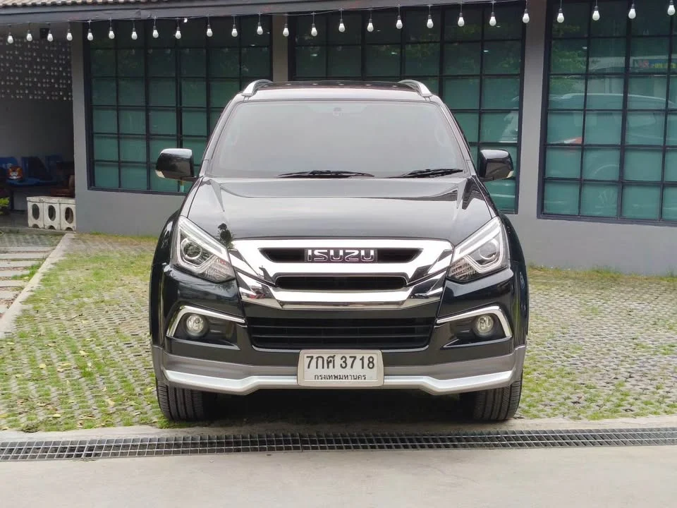 2018 Isuzu MU-X I 2