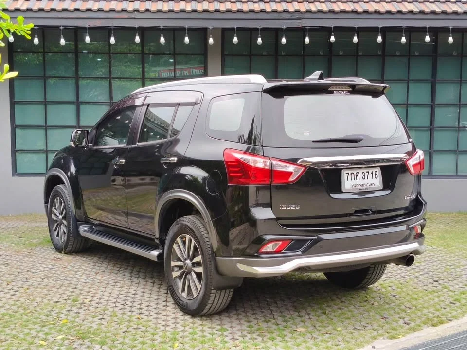 2018 Isuzu MU-X I 3