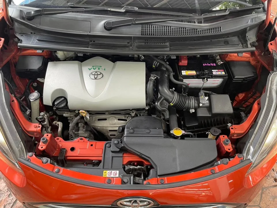 2018 Toyota Sienta II 2