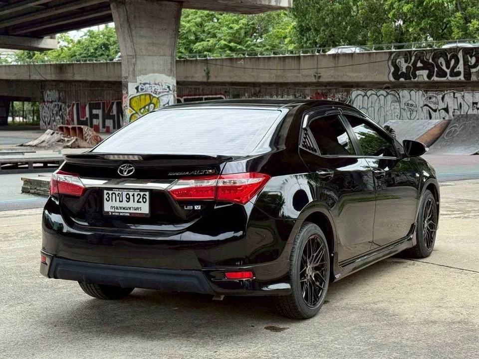 2014 Toyota Corolla Altis XI (E170) 2