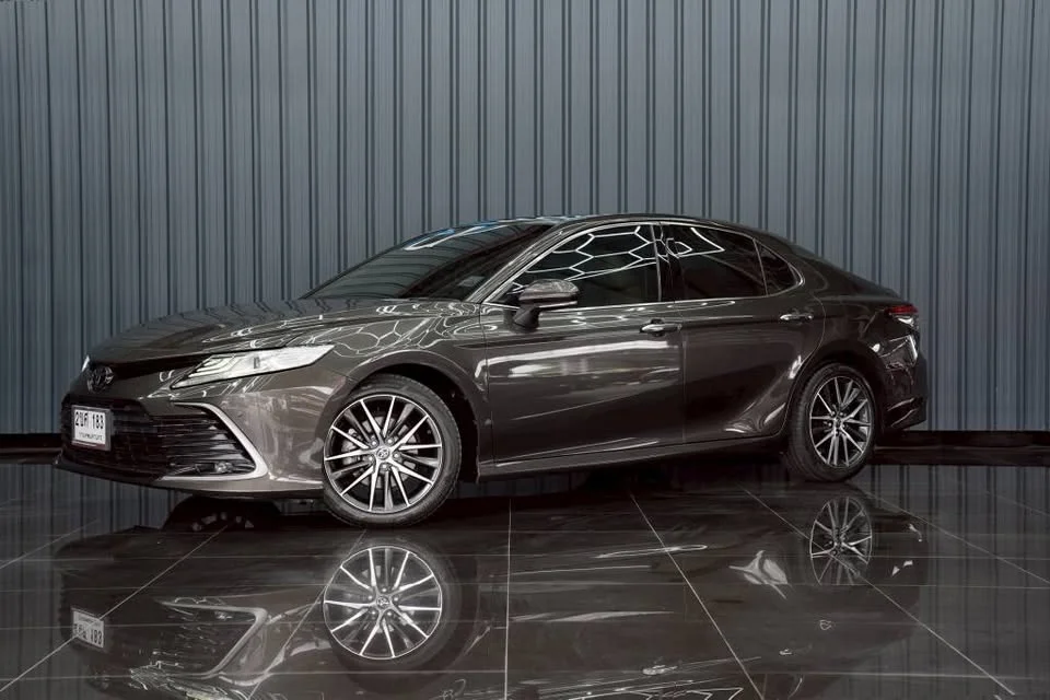 2021 Toyota Camry VIII (XV70) 3