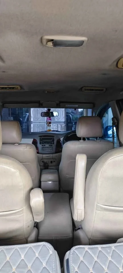 2004 Toyota Innova I 2