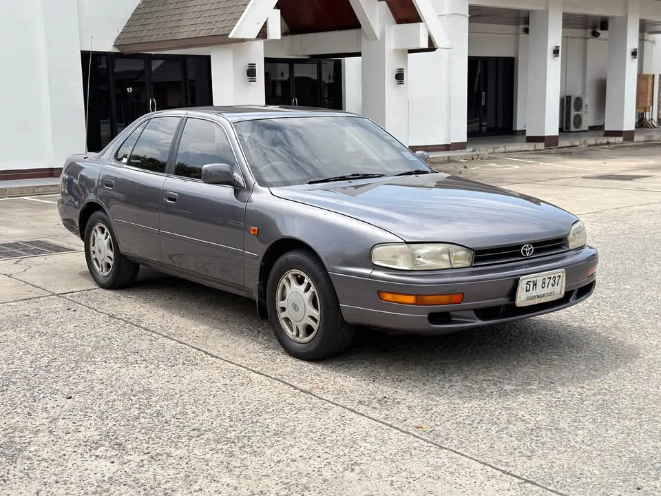1995 Toyota Camry III (XV10) 3