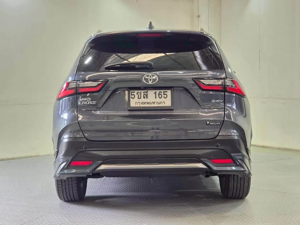 2023 Toyota Yaris Cross AC200 2