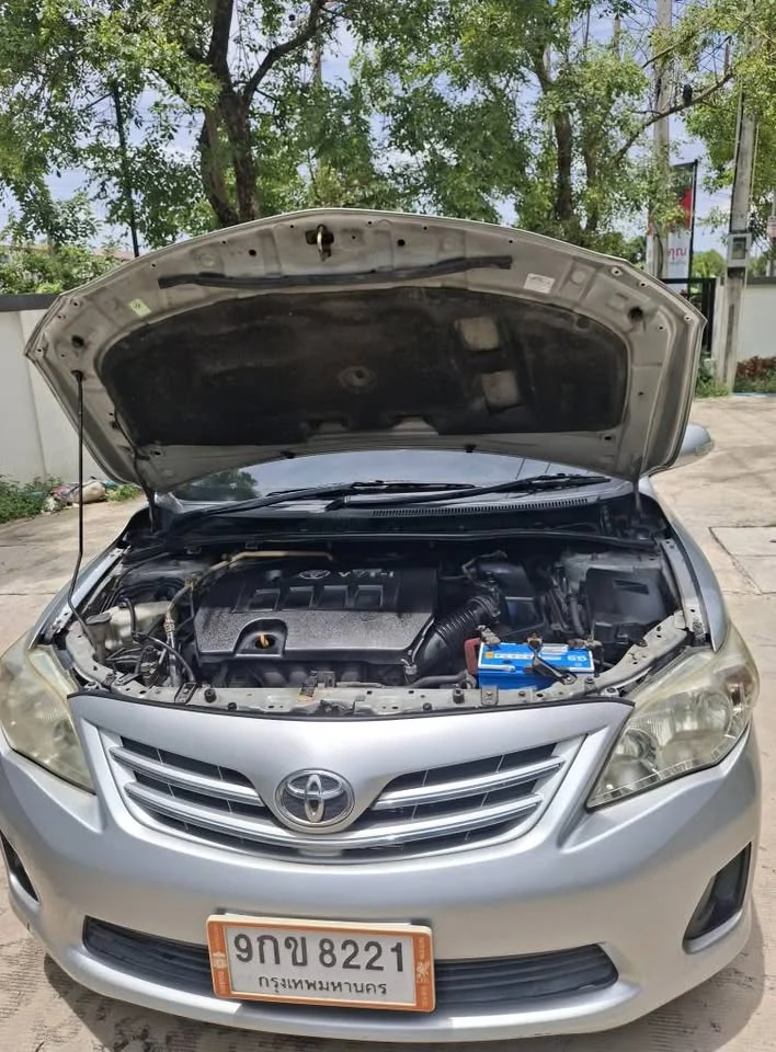 2012 Toyota Corolla Altis X (E140) 2