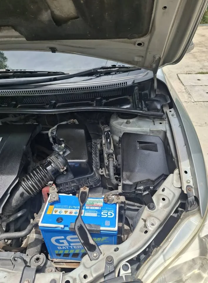 2012 Toyota Corolla Altis X (E140) 3