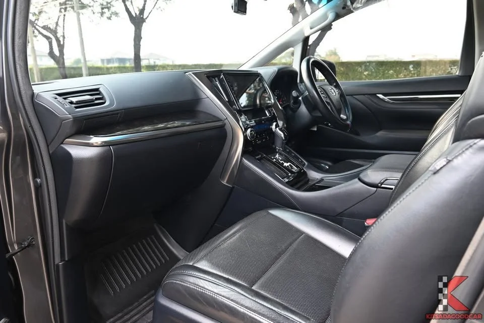2017 Toyota Alphard, Vellfire III (AH30) 2