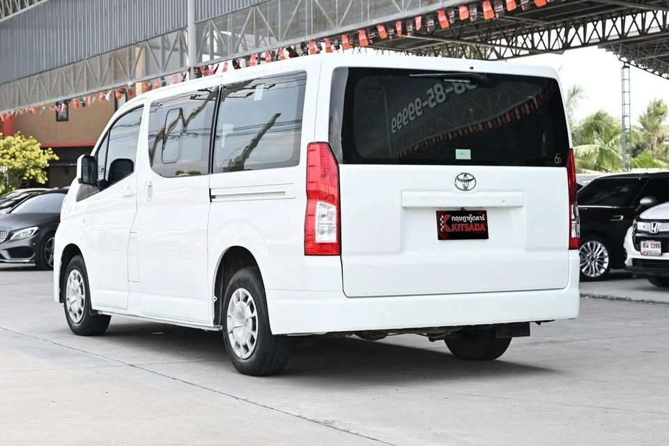 2022 Toyota HiAce VI (H300) 3