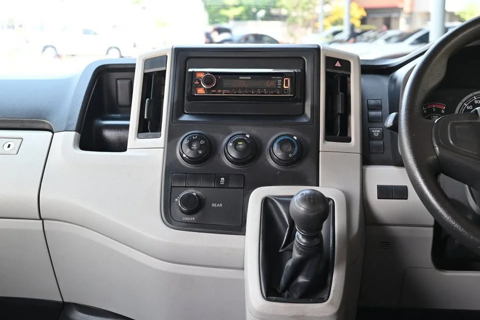 2022 Toyota HiAce VI (H300) 2