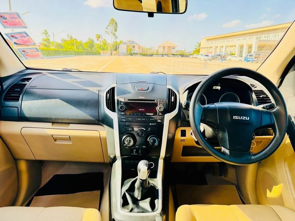 2016 Isuzu D-Max II (RT) 3