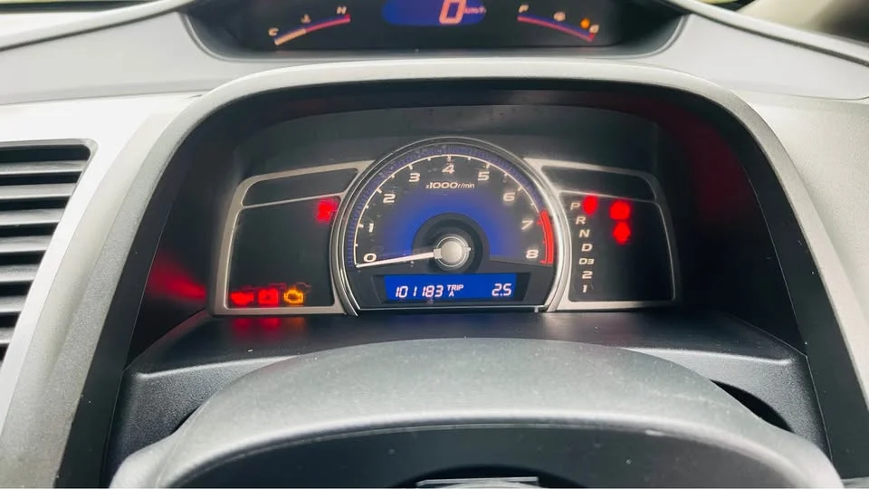 2011 Honda Civic VIII 2