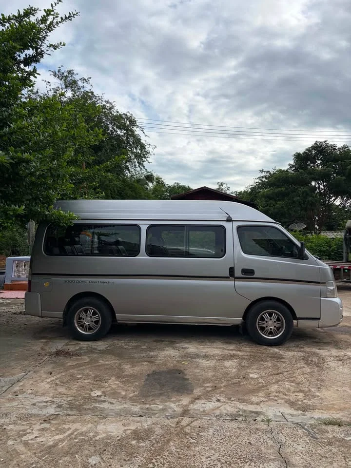 2005 Nissan Urvan V (E25) 2