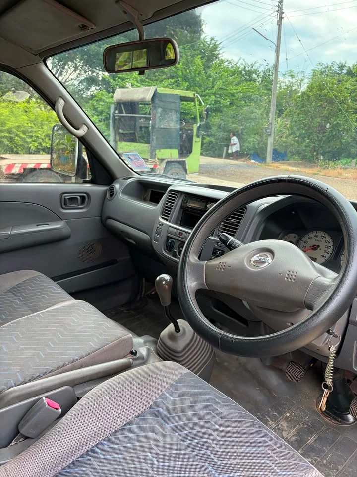2005 Nissan Urvan V (E25) 3