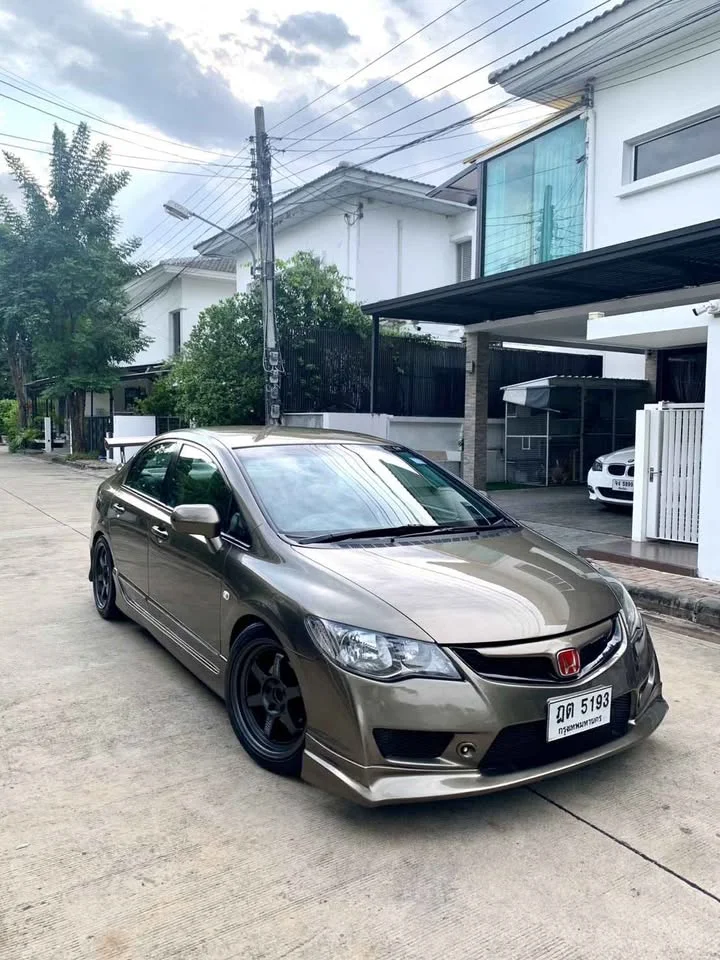 2010 Honda Civic VIII 2