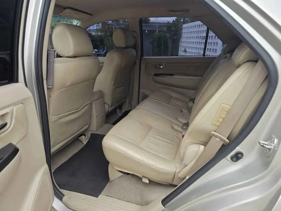 2008 Toyota Fortuner I 3
