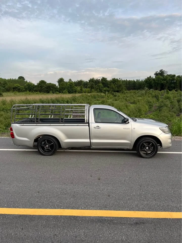 2014 Toyota Hilux VII 3