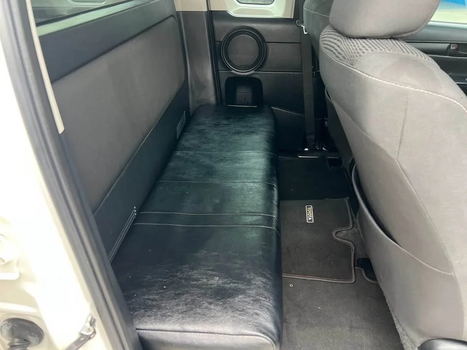 2018 Toyota Hilux VIII 2