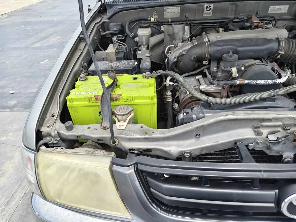 2002 Toyota Hilux Tiger VI 3