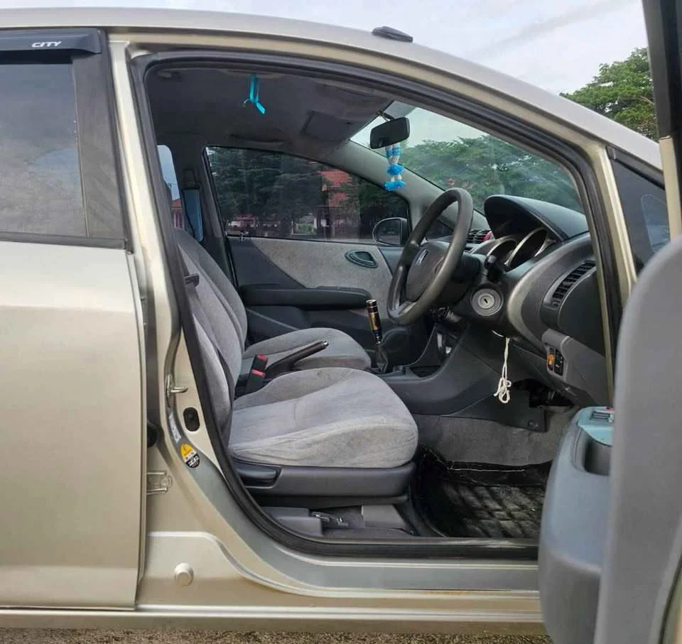 2004 Honda City IV 2