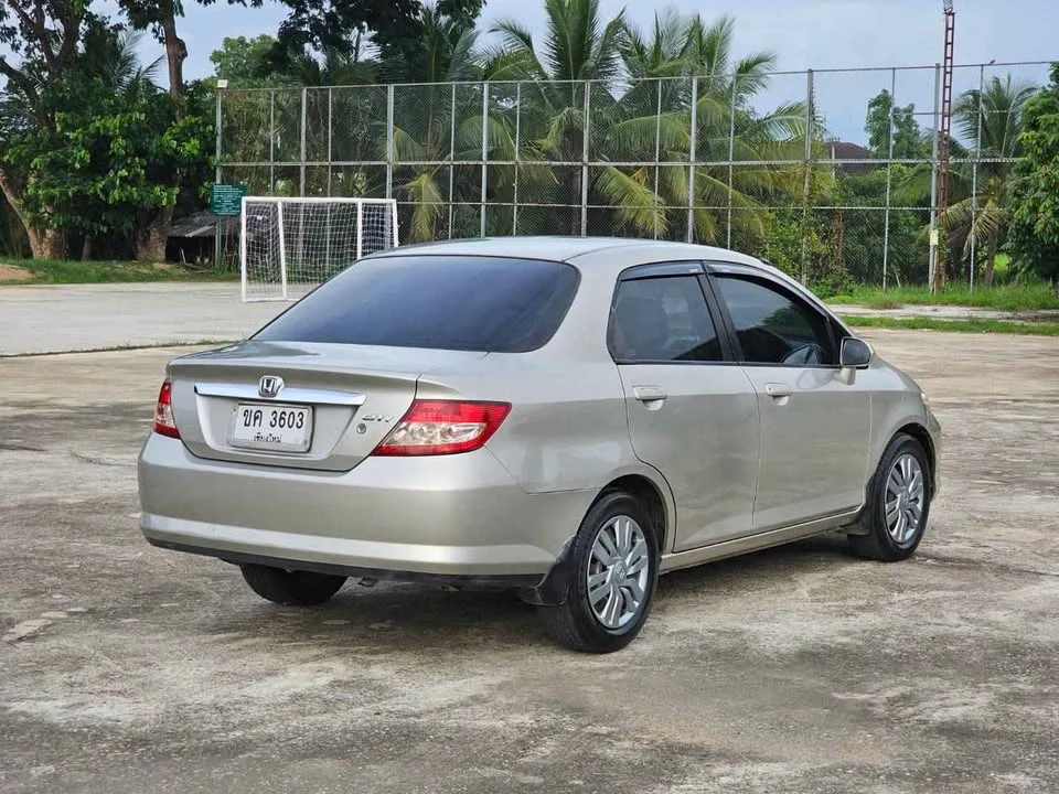 2004 Honda City IV 3