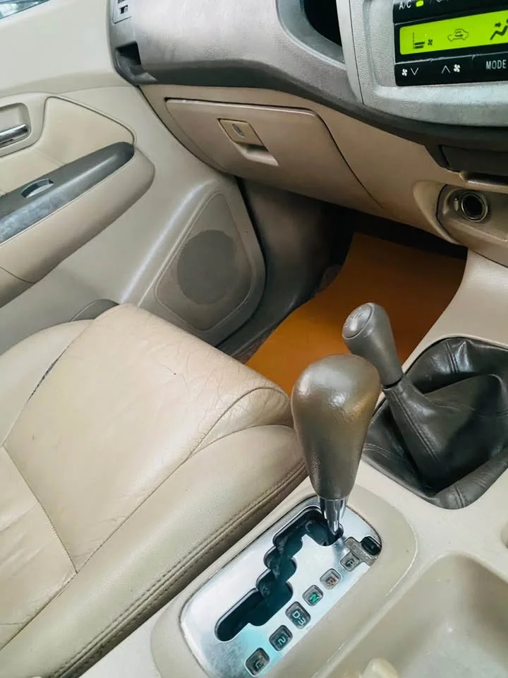 2005 Toyota Fortuner I 2