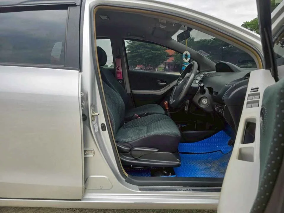 2008 Toyota Yaris II 3