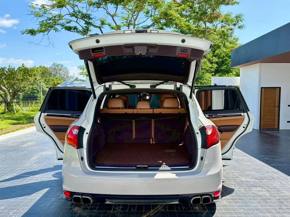 2012 Porsche Cayenne II 3