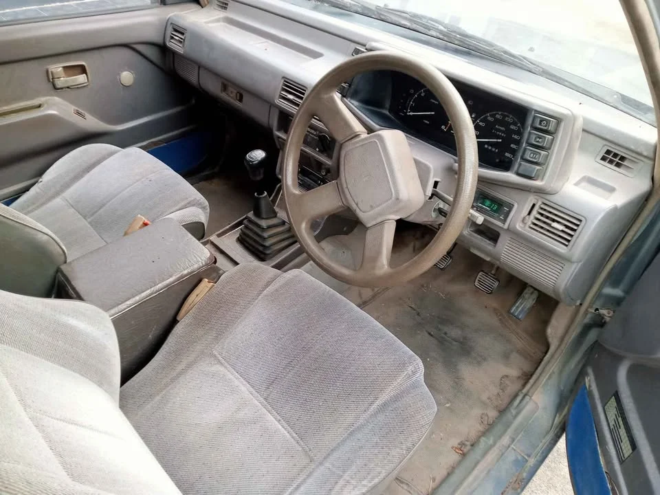 1992 Isuzu TFR III 3
