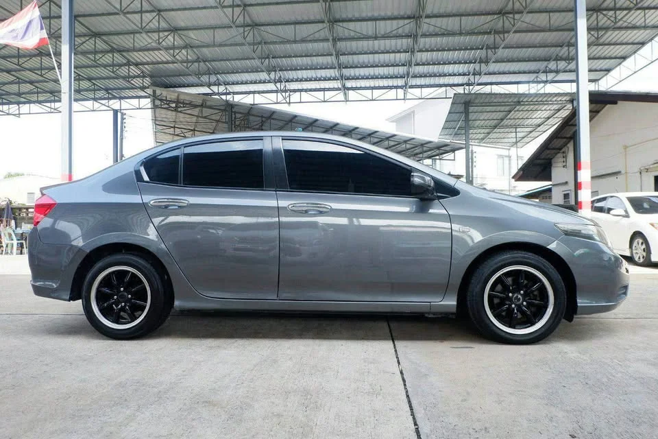 2012 Honda City V 2