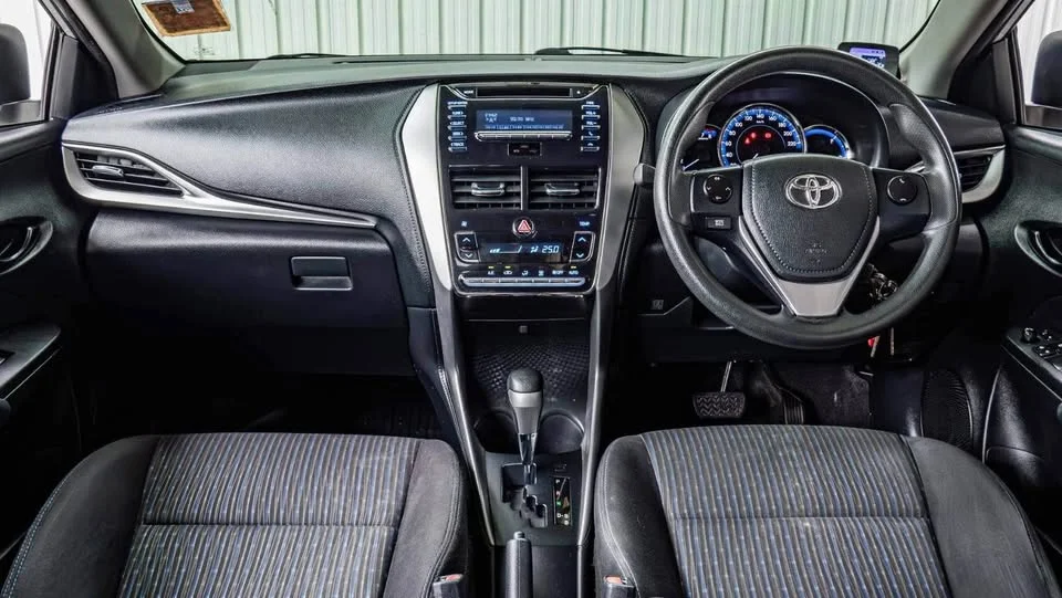 2019 Toyota Yaris ATIV III 3