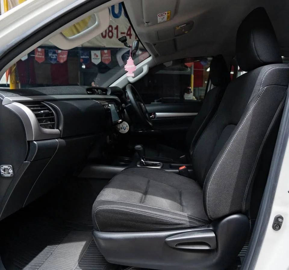 2020 Toyota Hilux VIII 3