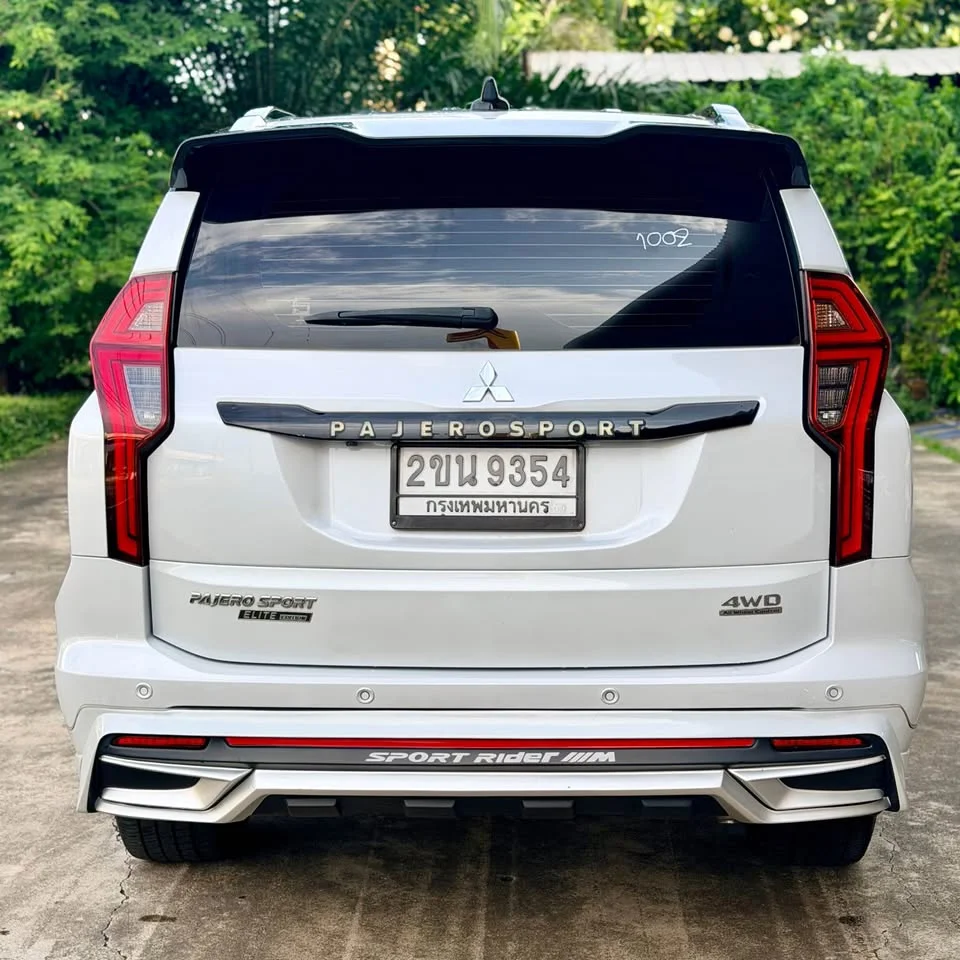 2021 Mitsubishi Pajero Sport III 3