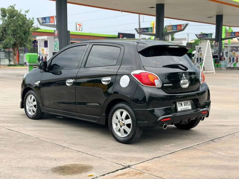 2013 Mitsubishi Mirage VI 3