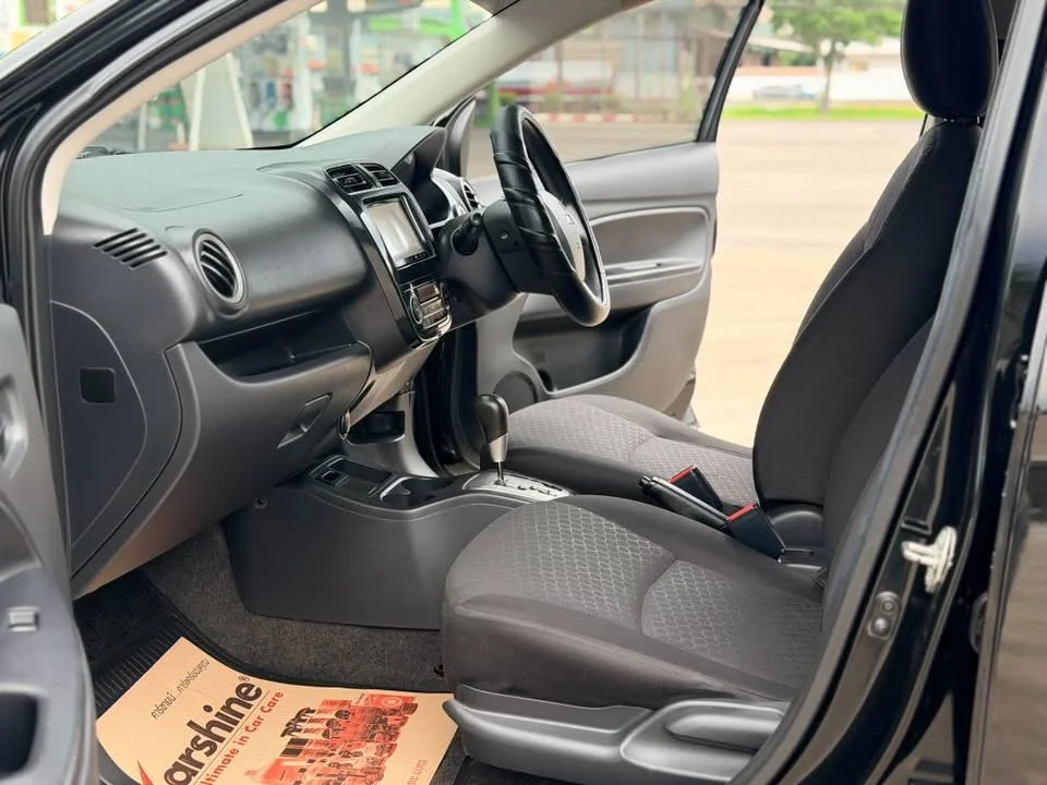 2013 Mitsubishi Mirage VI 2