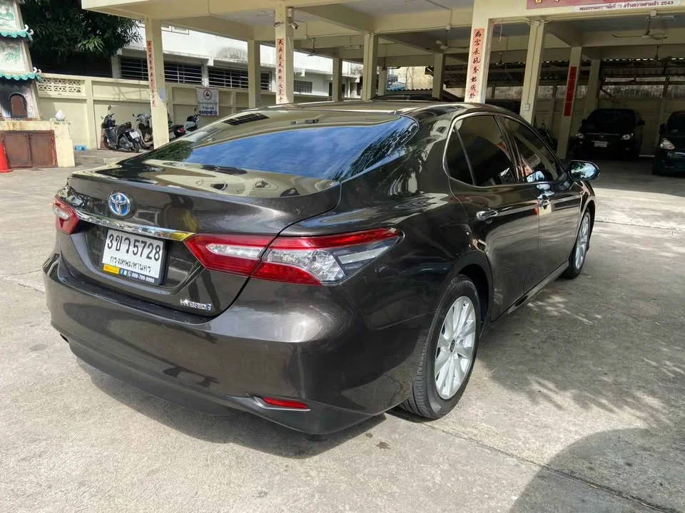 2021 Toyota Camry VIII (XV70) 3